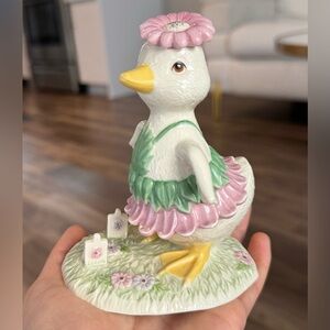 Lenox Darling Duckling Figurine 4.7"‎ Spring Easter Decor Pink Green